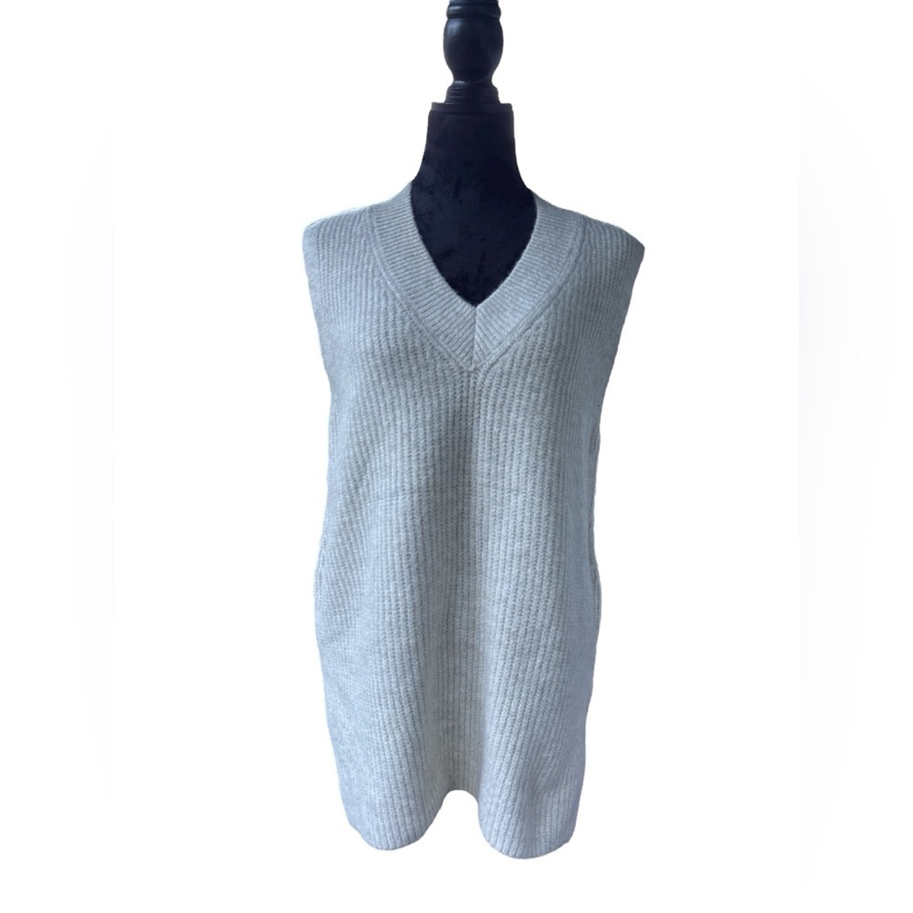 Vince Camuto Women’s‎ Ivory Ribbed Sleeveless Knit Sweater Vest Size Small